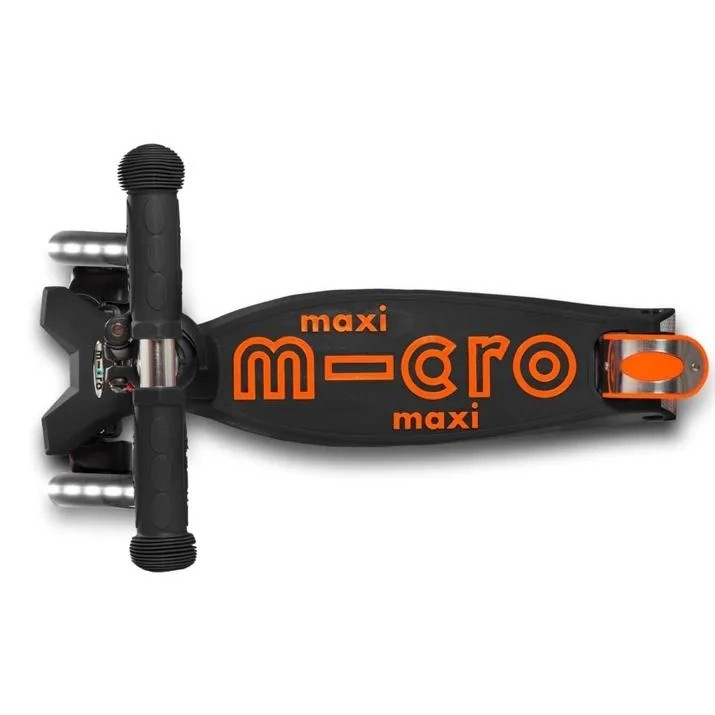 Trotinetă Micro Maxi Deluxe LED (MMD143) 