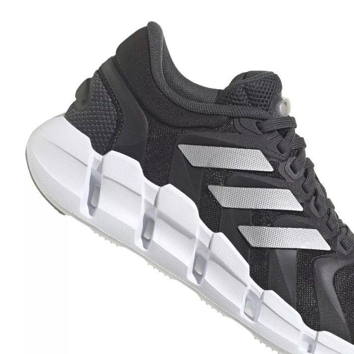 Adidași pentru dame Adidas Ventice Climacool W Core Black/Silver Metallic/Grey Two, s.40.5