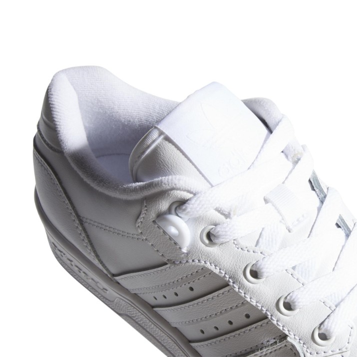 Ghete pentru bărbați Adidas Rivalry Low Cloud White, s.45.5