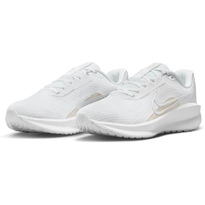 Кроссовки женские Nike W Downshifter 13 White/Platinum Tint, s.41