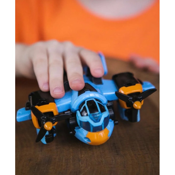 Figura Eroului Tobot 301118