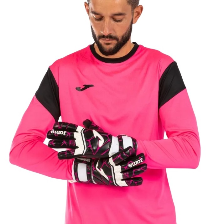 Mănuși de fotbal Joma 400908.105 Black/Fuchsia 10
