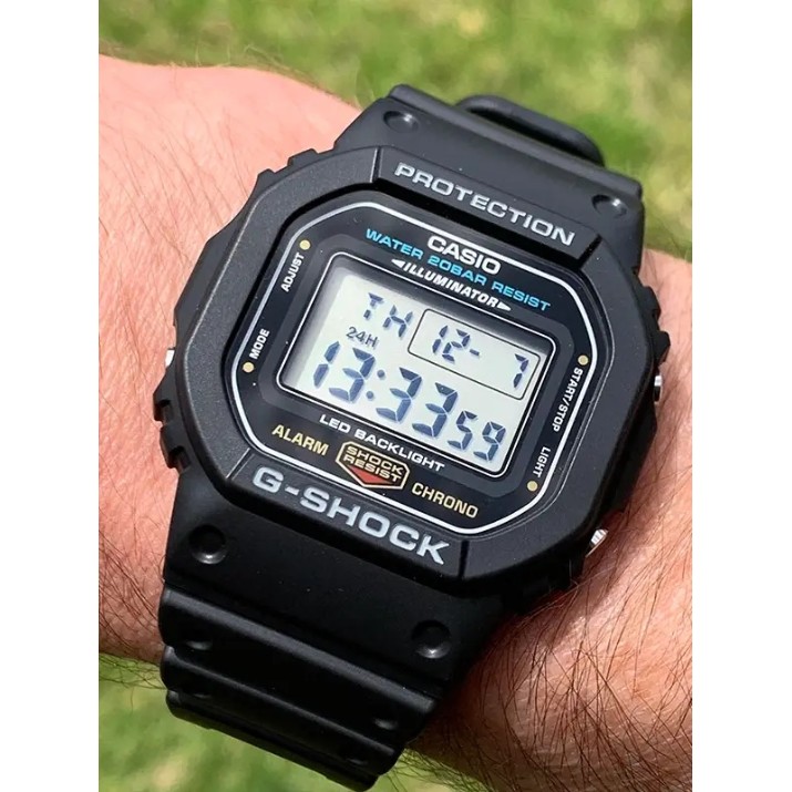 Наручные часы Casio DW-5600UE-1ER
