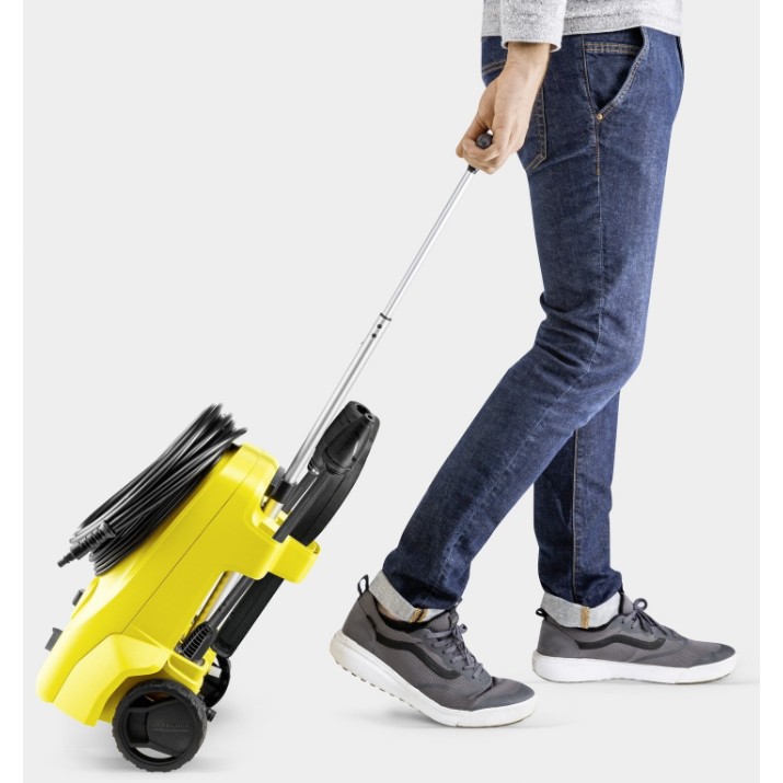 Maşina de curăţat cu înaltă presiune Karcher K 3 Classic 1.676-220.0