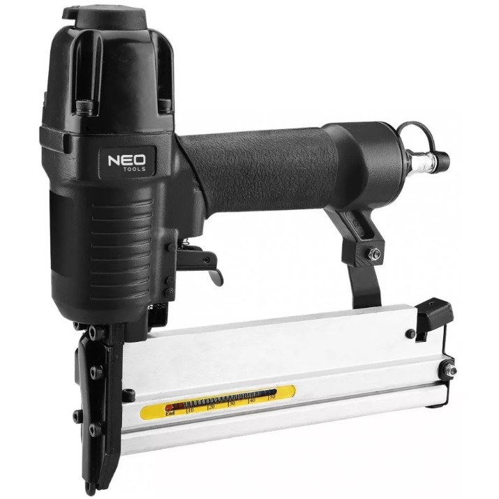 Stapler pneumatic pentru batut cuie Neo Tools 14-570