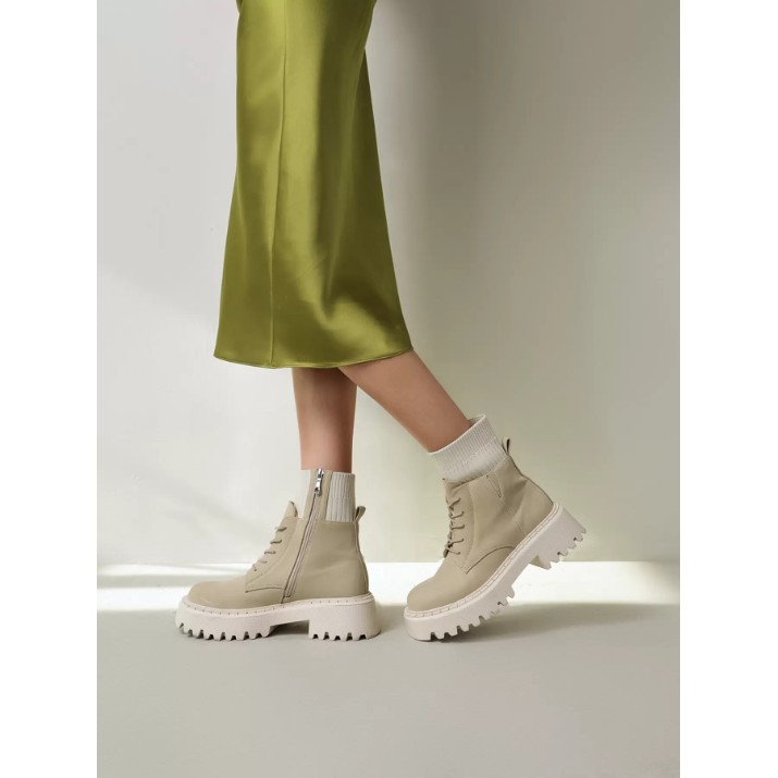 Bocanci pentru dame Betsy 938046-05-03 Beige, s.36