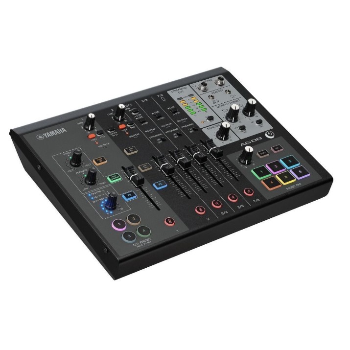 Микшер Yamaha AG08