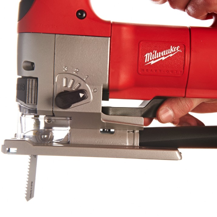 Электролобзик Milwaukee JSPE135TX (4933381230)