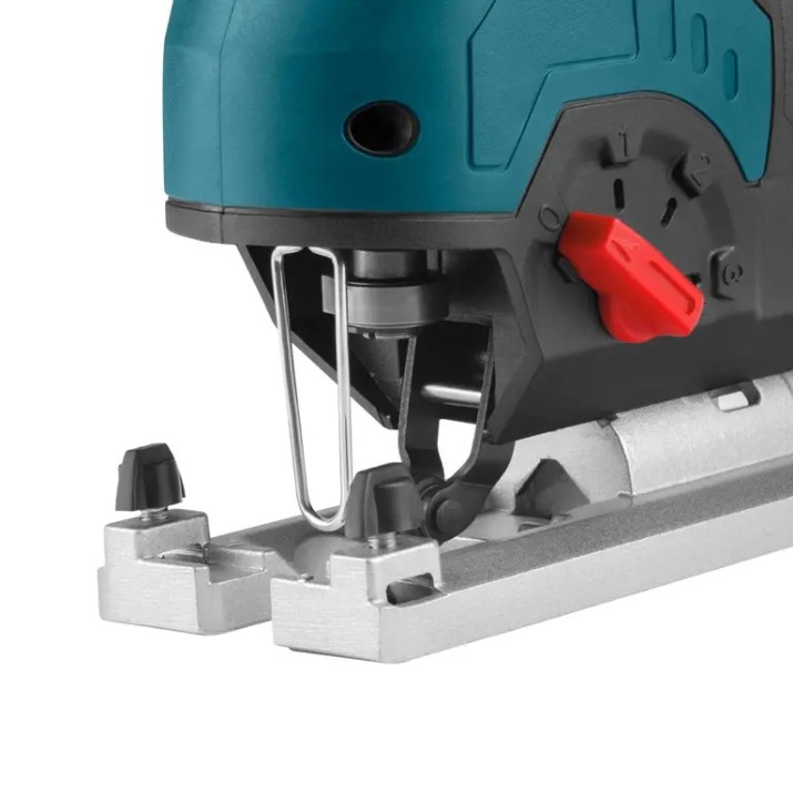 Fierăstrău pentru decupat Ronix 8608