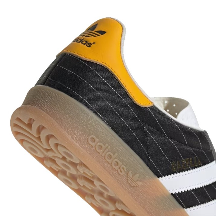 Кеды мужские Adidas Gazelle Indoor Core Black/Cloud White/Gum, s.42.5