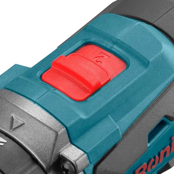 Шуруповерт Ronix 8900K