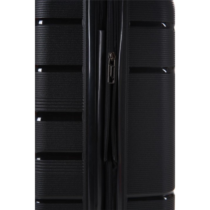 Чемодан CCS 5241 L Black