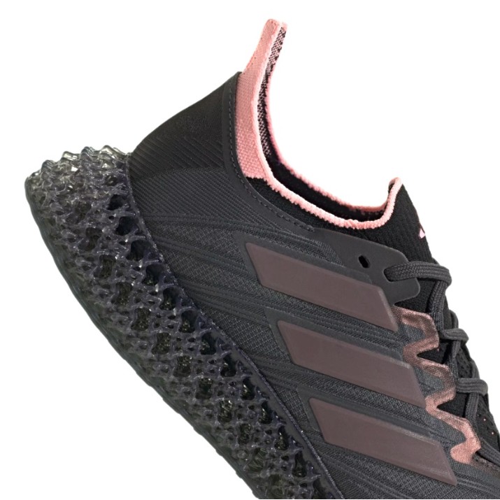 Кроссовки женские Adidas 4Dfwd 4 W Carbon/Preloved Crimson/Pink Spark, s.38.5