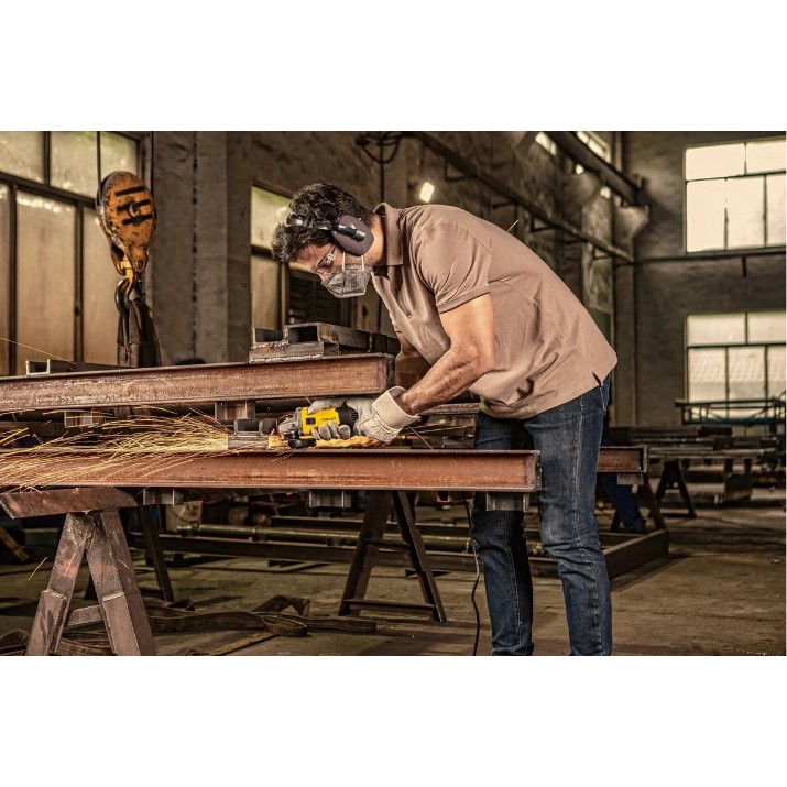 Углошлифовальная машина Stanley SG7125