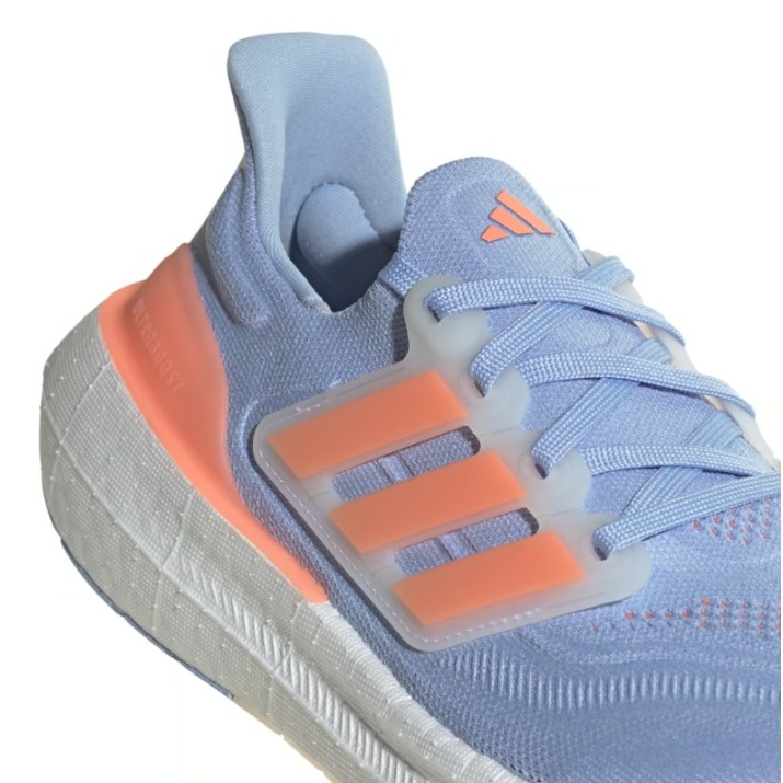 Adidași pentru dame Adidas Ultraboost Light W Blue Dawn/Coral Fusion/Blue Fusion, s.40.5