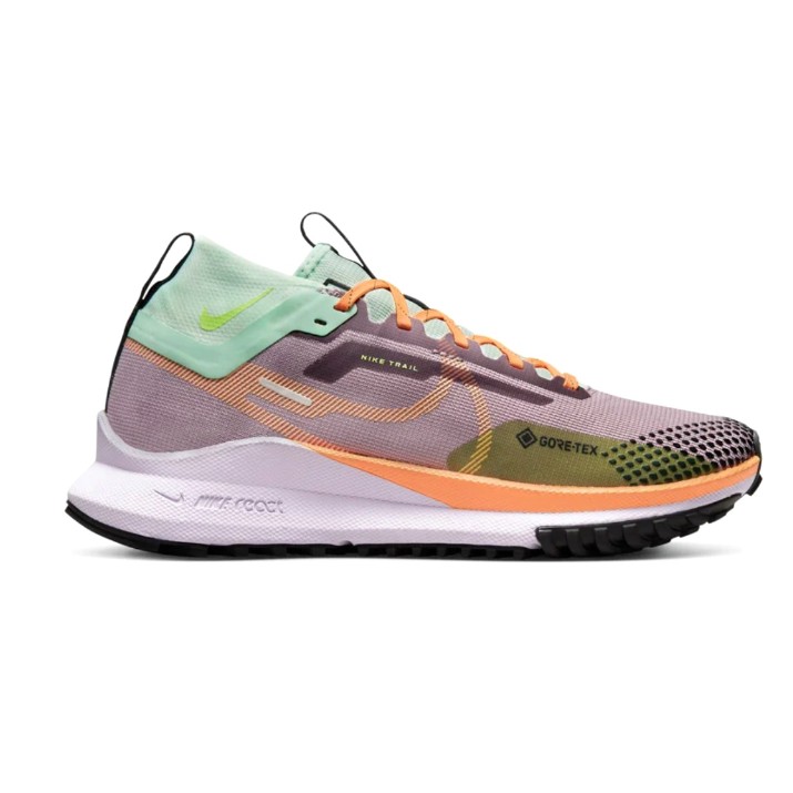 Adidași pentru dame Nike W React Pegasus Trail 4 Gtx Purple Smoke/Enamel Green/Ghost Green/Peach Cream, s.38
