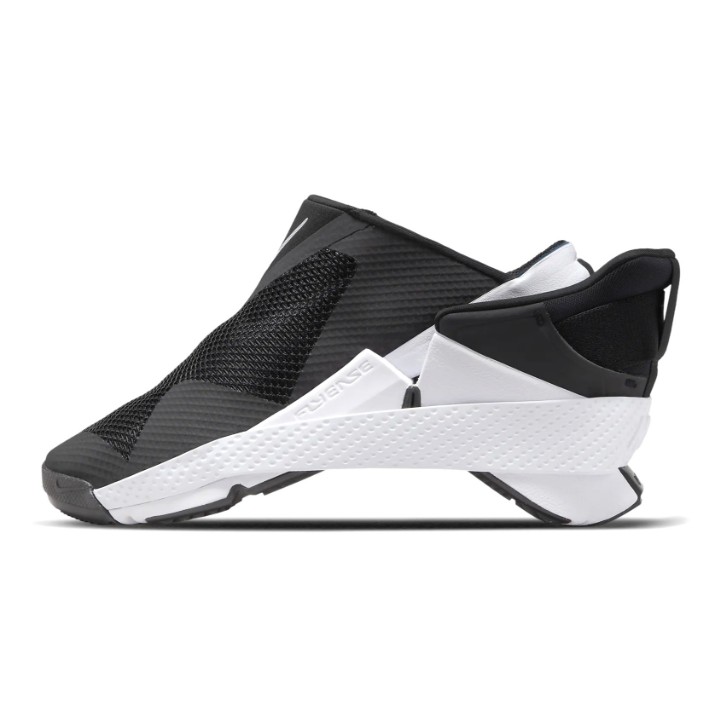 Кроссовки женские Nike Go Flyease Black/White, s.39