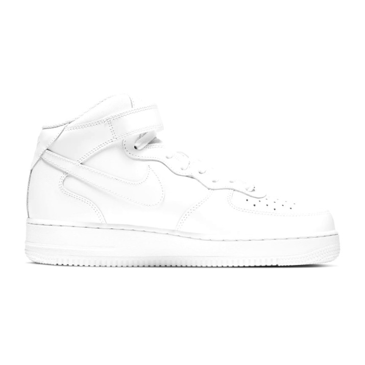 Bocanci pentru dame Nike Wmns Air Force 1 07 Mid Triple White, s.38.5