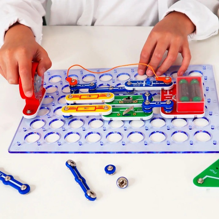 Set de construcție Doka Primul Tranzistor 118 (D70701)