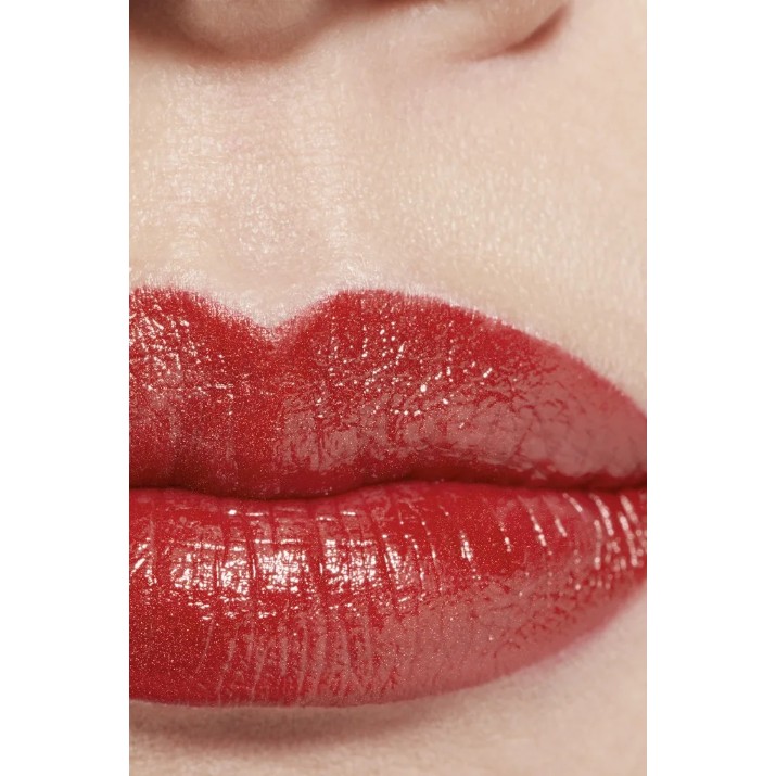 Ruj de buze Chanel Rouge Allure L’Extrait 937