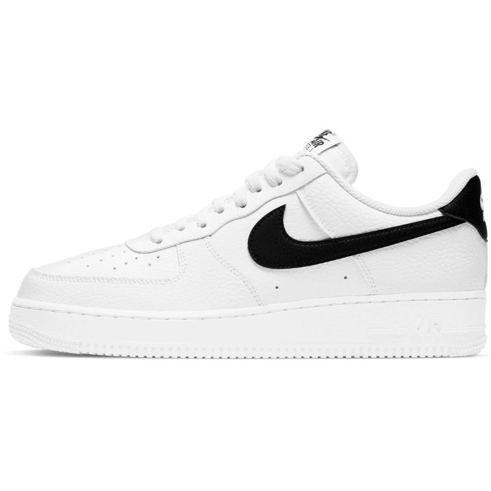 Кеды мужские Nike Air Force 1 07 White/Black, s.42.5