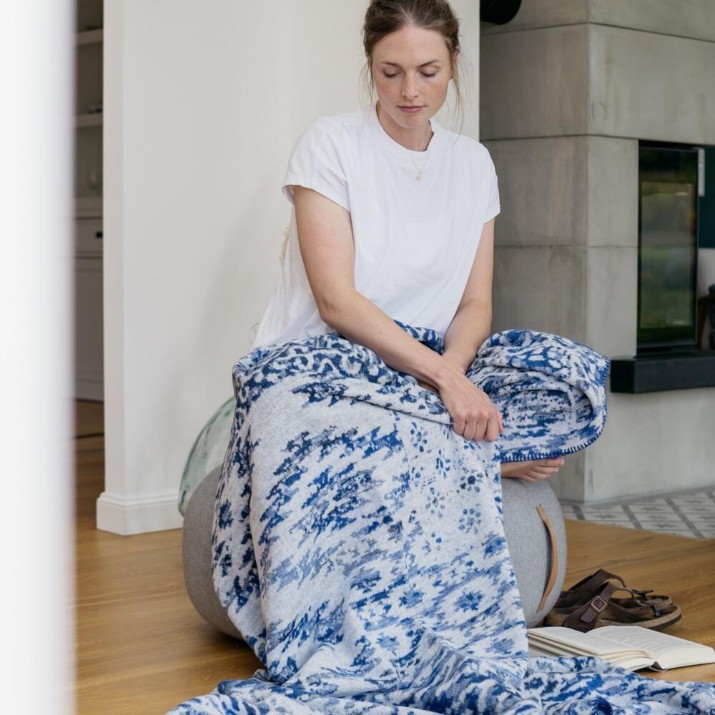 Плед IBENA Ieichte Mischdecke Amari 150х200cm Blue/Ivory