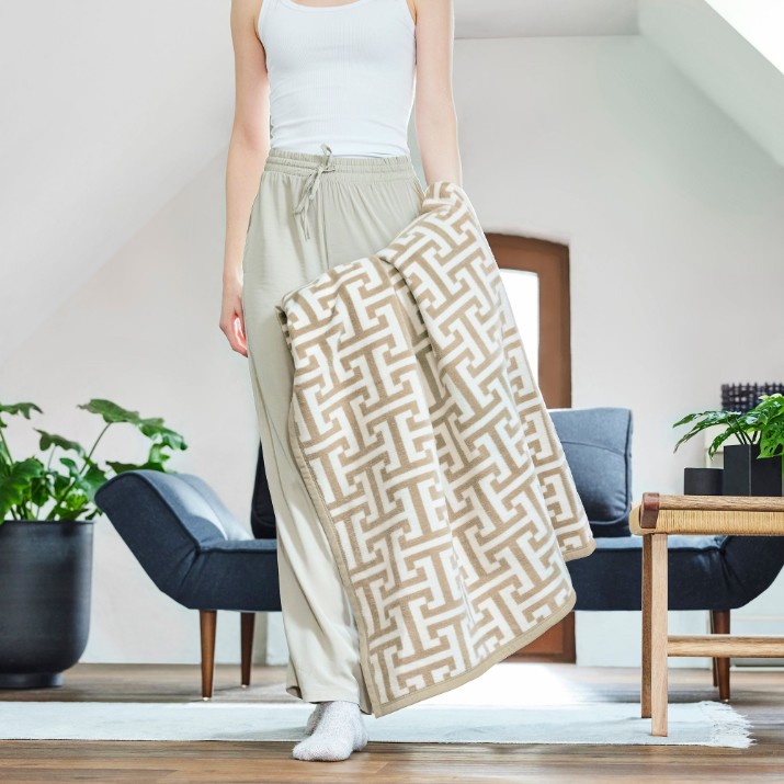 Pătura IBENA Jacquard Decke Cambridge 150х200cm Beige