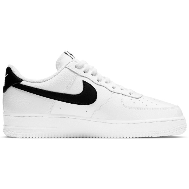 Ghete pentru bărbați Nike Air Force 1 07 White/Black, s.43