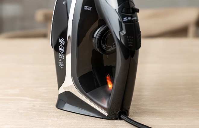 Fier de călcat Rovus Premium Ceramic Black