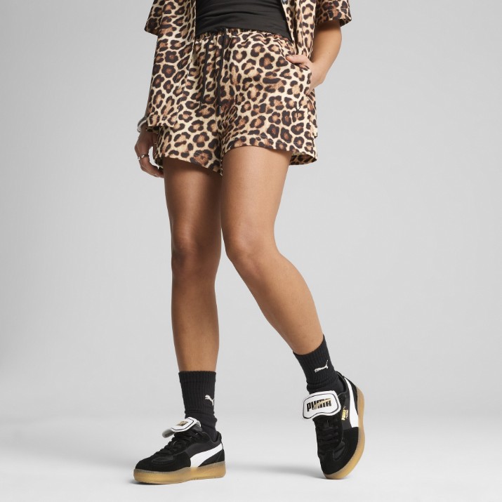 Pantaloni scurți dame Puma Wardrobe Ess Leo Luxe A-Line Aop Shorts 3 Wv Alpine Snow, s.XS