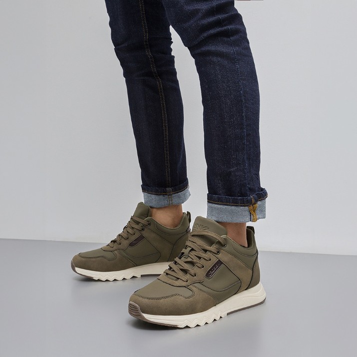 Adidași pentru bărbați Crosby 438192/01-01 Khaki, s.40