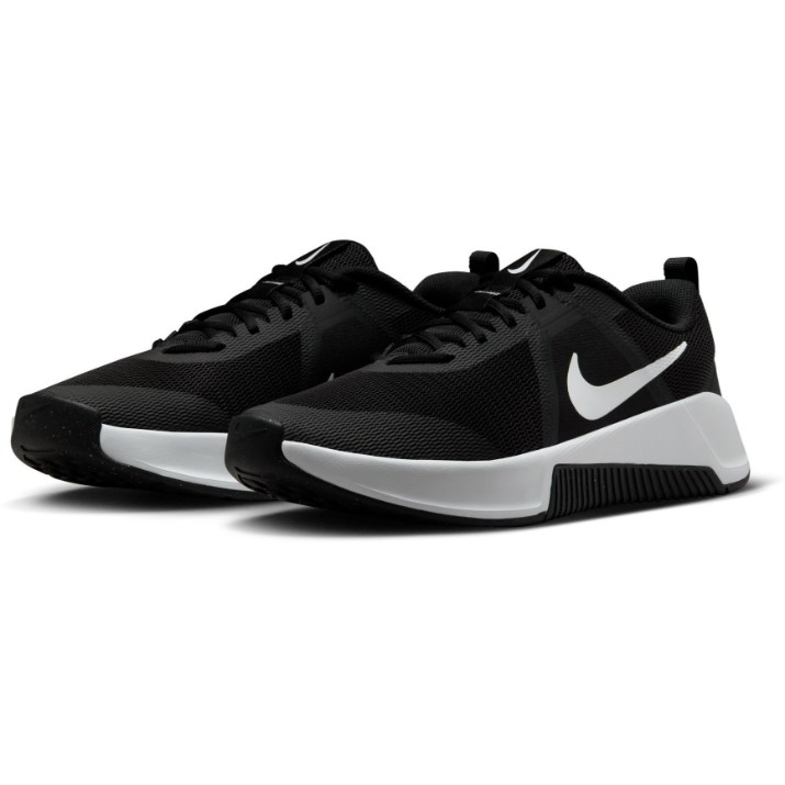 Кроссовки мужские Nike M Mc Trainer 3 Black/White, s.43