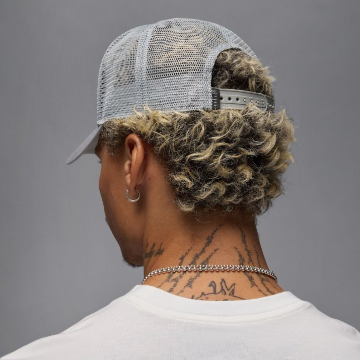 Chipiu Nike U Jordan Rise Cap S Cb Trkr Jm Ptch Light Smoke Grey, s.M/L