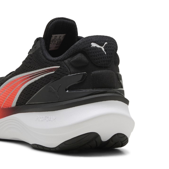 Кроссовки мужские Puma Scend Pro 2 Puma Black/Glowing Red, s.41