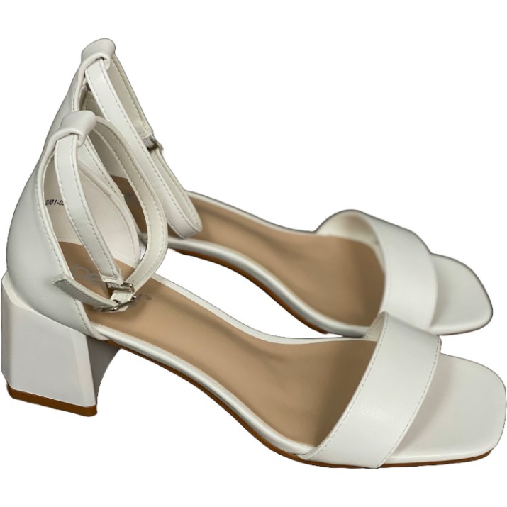 Сандалии женские Betsy 947122/01-02W White, s.40