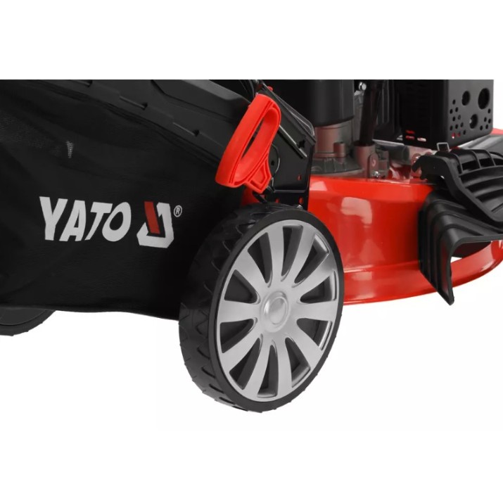 Maşina de tuns gazonul pe benzină Yato YT-85532
