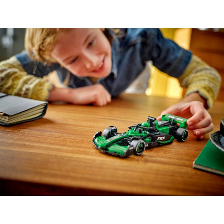 Set de construcție Lego Speed Champions: KICK Sauber F1® Team C44 Race Car (77247)