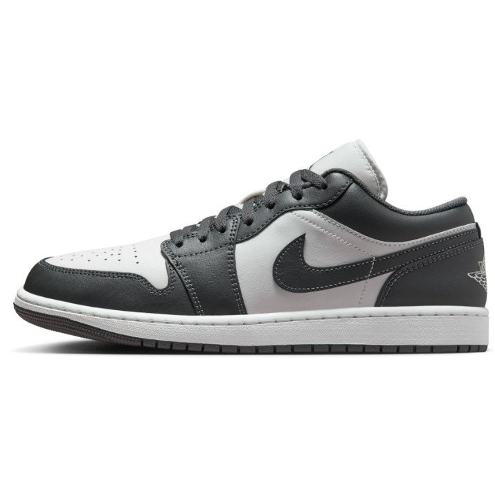 Кеды мужские Nike Air Jordan 1 Low Iron Grey/Summit White, s.44.5