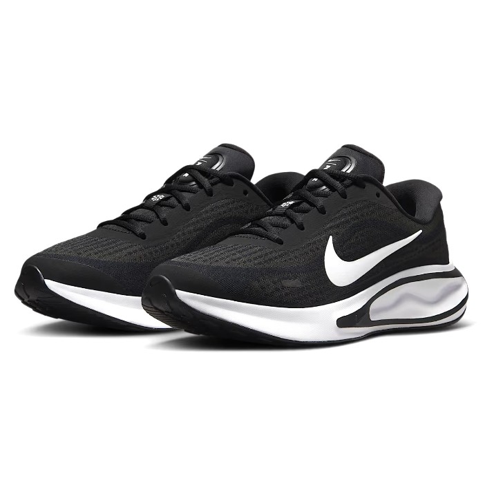 Кроссовки женские Nike Journey Run Black/White, s.36.5