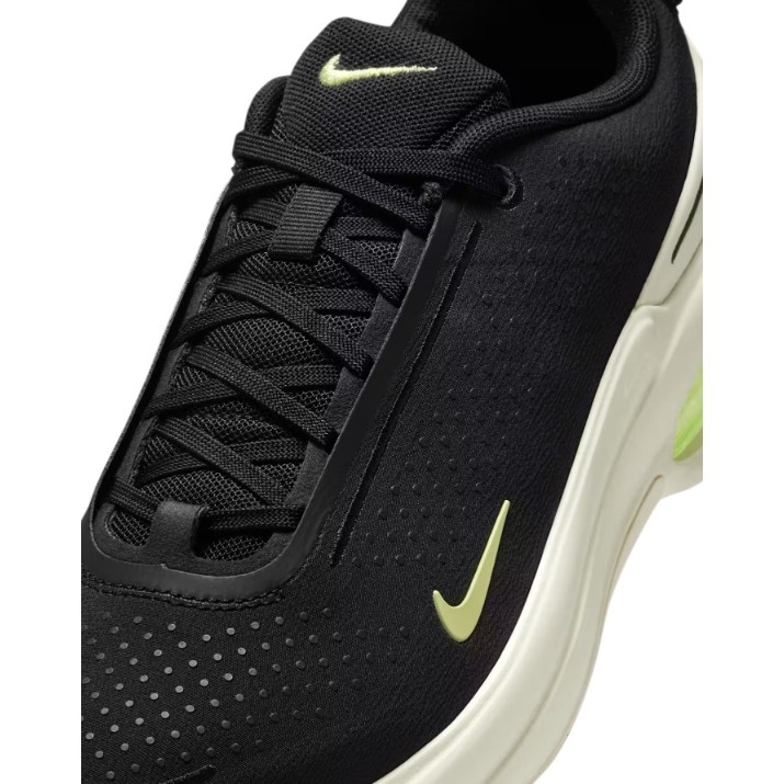 Кроссовки женские Nike W Air Zoom Upturn Sc Black/Sail/Volt Tint/Life Lime, s.38.5
