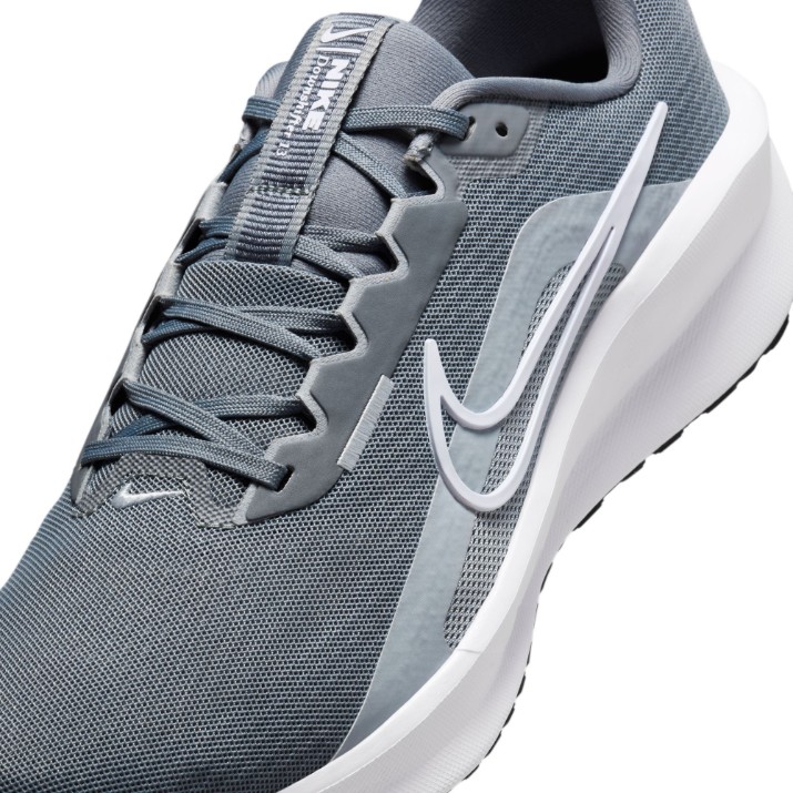 Кроссовки мужские Nike Downshifter 13 Cool Grey/Wolf Grey/Pure Platinum/White, s.40
