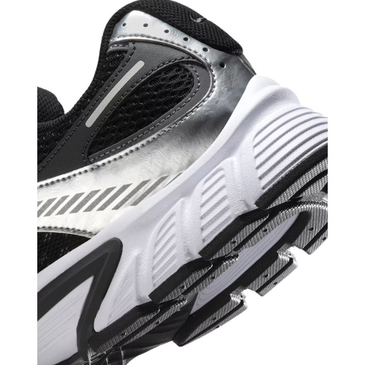 Кроссовки детские Nike V5 Rnr Black/Anthracite/Smoke Grey, s.28