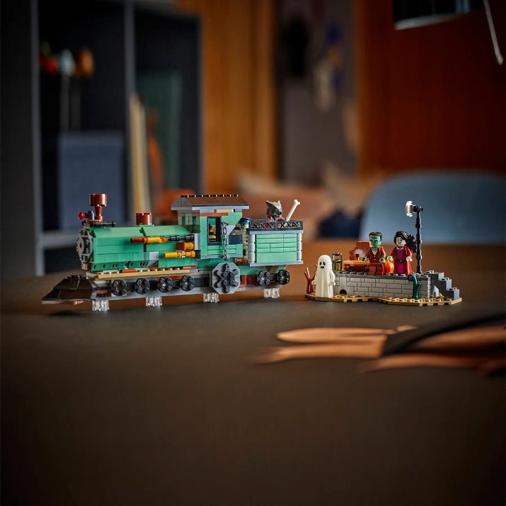Set de construcție Lego Creator: Haunted Mansion (31167)