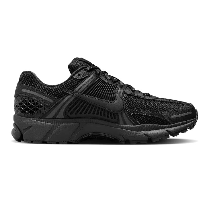 Кроссовки мужские Nike Zoom Vomero 5 Triple Black, s.45