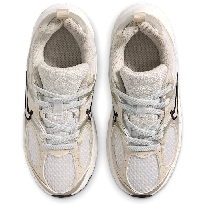 Adidași pentru copii Nike V5 Rnr K Summit White/Sail/Black/Light Orewood Brown, s.35