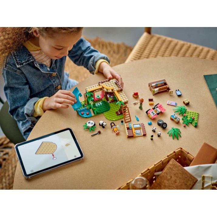 Set de construcție Lego Friends Panda Sanctuary (42648)