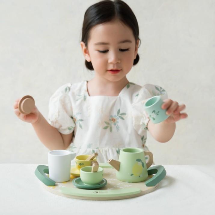 Набор посуды для кукол Classic World Tea Set (50576)