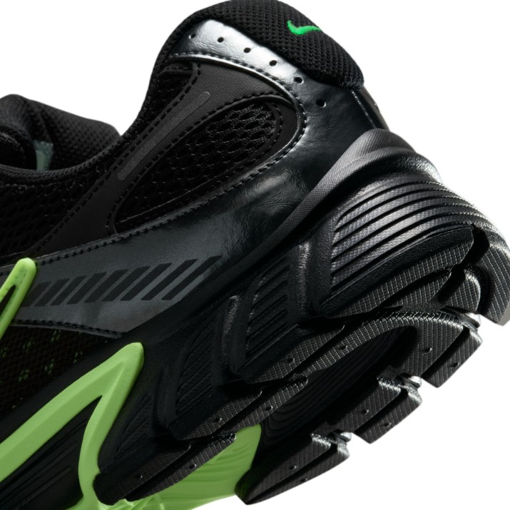 Кроссовки мужские Nike V5 Rnr Black/Anthracite/Lime Blast, s.43