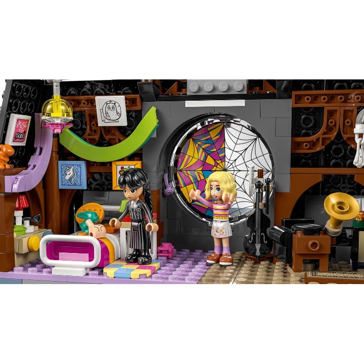 Конструктор Lego Wednesday: Enids Dorm Room (76781)