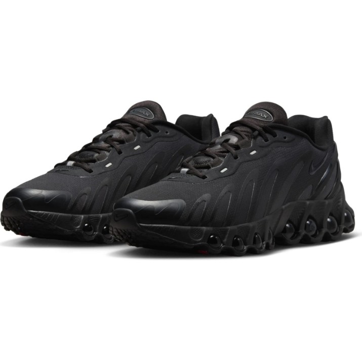 Кроссовки мужские Nike Air Max Dn8 Metallic Silver/Black, s.43